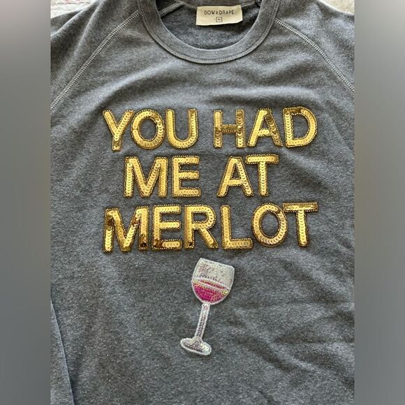 Bow & Drape Women's Merlot Fleece Sequined GUC XL - Picture 3 of 6